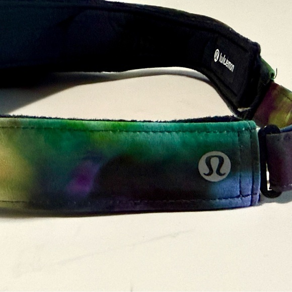 Removable Sweatband All-Sport Visor Pride Size Small - Picture 6 of 10